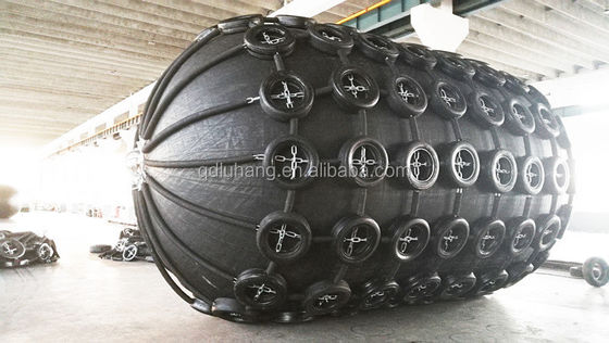 300-500KN প্রতিক্রিয়া শক্তি টায়ার গর্ত আনুষাঙ্গিক সঙ্গে ইয়োকোহামা ফেন্ডার